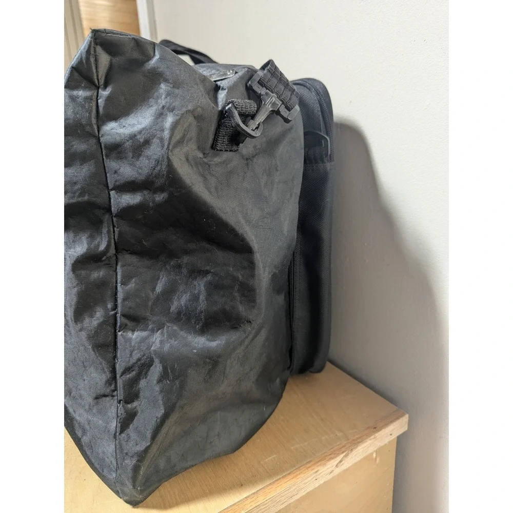 Samsonite Foldable Packable Duffle Travel Carryon Bag Black